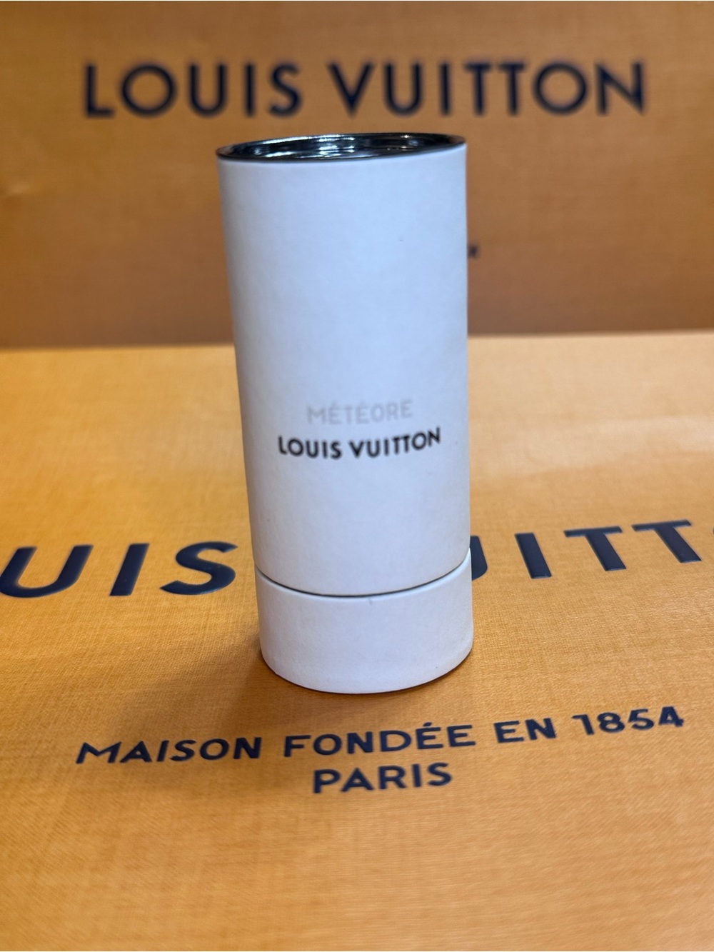 Louis Vuitton ONE - 10ml miniature of Météore - Picture 2 of 3